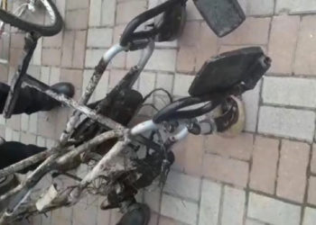 Engellinin Akülü Aracını Çalıp Yaktılar