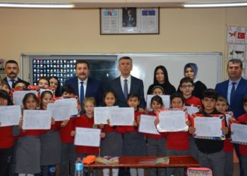 Edremit’te 23 Bin 773 Öğrenci Karne Sevinci Yaşadı