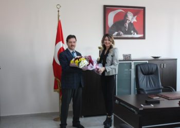 İVRİNDİ SAĞLIK HİZMETLERİ MESLEK YÜKSEKOKULUNDA DEVİR TESLİM TÖRENİ