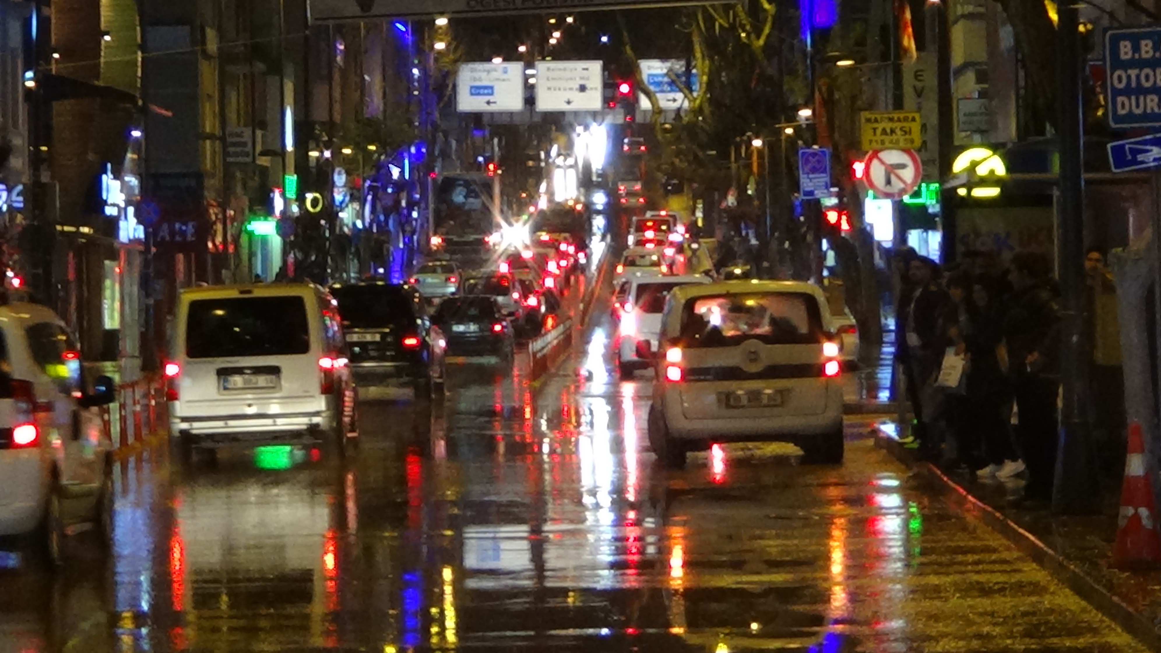 Bandırma’ya beklenen yağış geldi