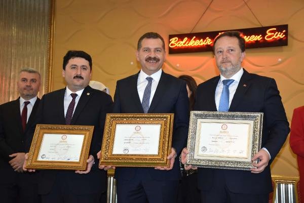 Balıkesir’de Mazbata Şöleni
