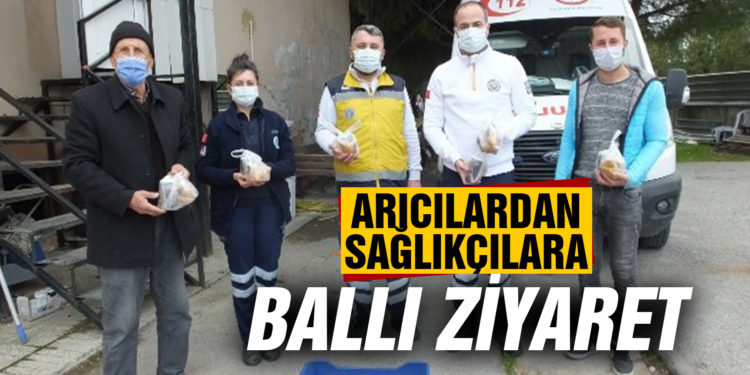 Balıkesirli arıcılardan sağlıkçılara ballı ziyaret