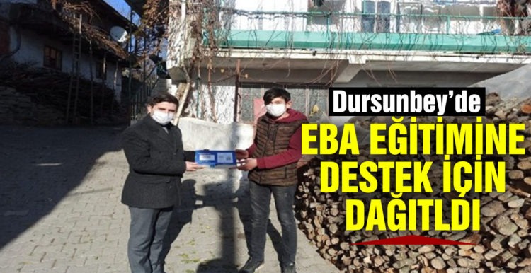 Dursunbey’de EBA eğitimine destek için tablet dağıtıldı