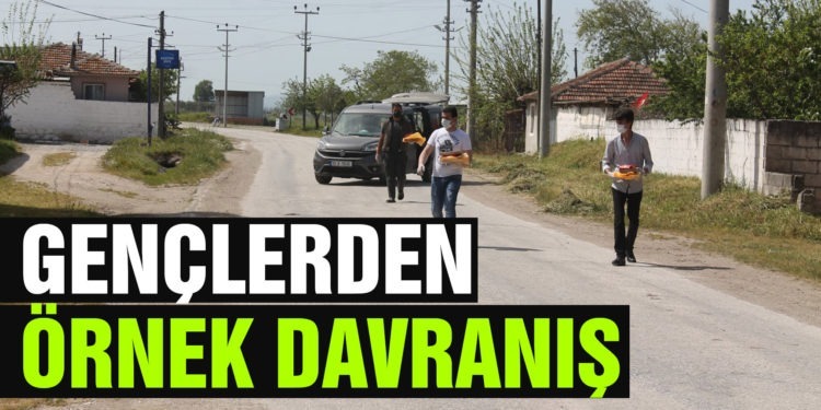 Gençlerden örnek davranış