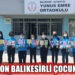MİKROFON BALIKESİRLİ ÇOCUKLARDA!