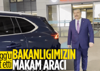 Bakan Koca, yerli otomobil Togg ile sürüş gerçekleştirdi