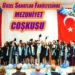 Balıkesir Üniversitesi Güzel Sanatlar Fakültesinde Mezuniyet Mutluluğu