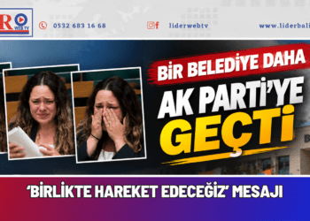 Üsküdar Belediyesi AK Parti’ye geçti: Yeni Parti ve CHP üyeleri gözyaşlarına boğuldu